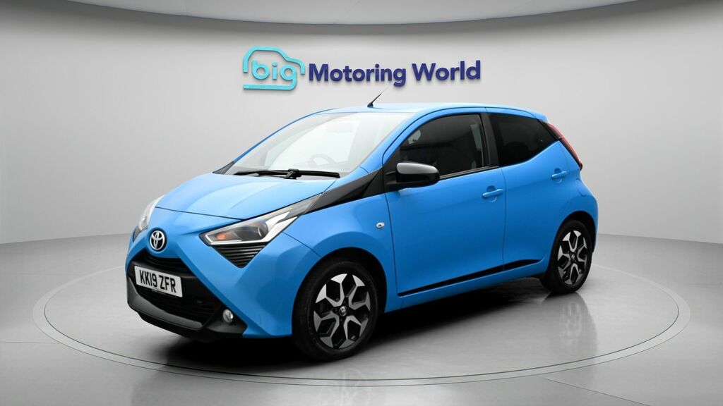 Toyota Aygo X X-trend Blue #3