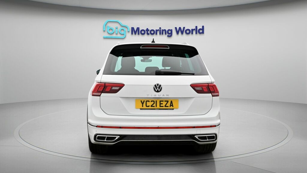 Volkswagen Tiguan R-line YC21EZA White #6