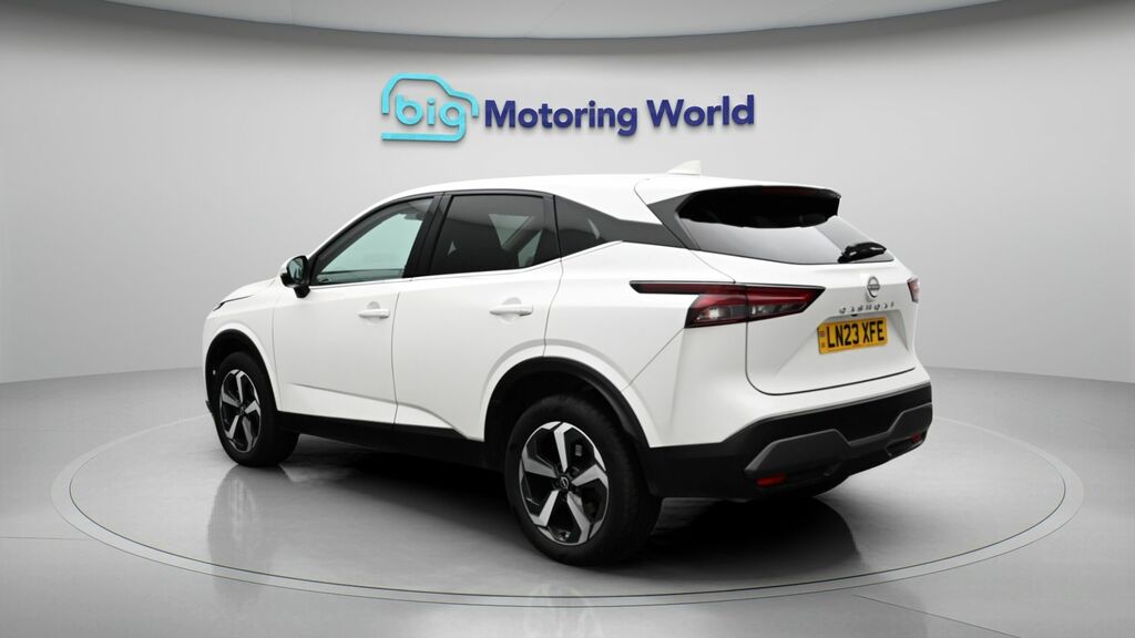 Nissan Qashqai N-connecta LN23XFE White #5