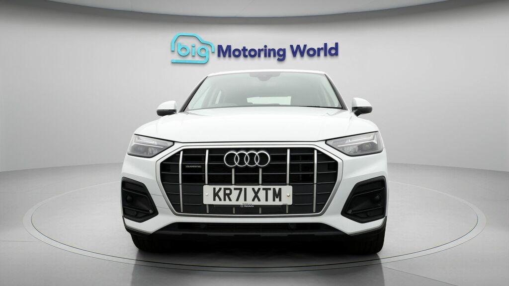 Audi Q5 Sport KR71XTM White #2