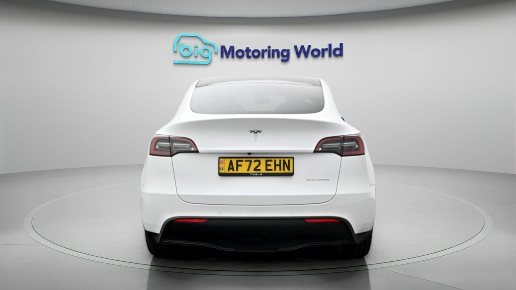 Tesla Model Y Long Range AF72EHN White #6