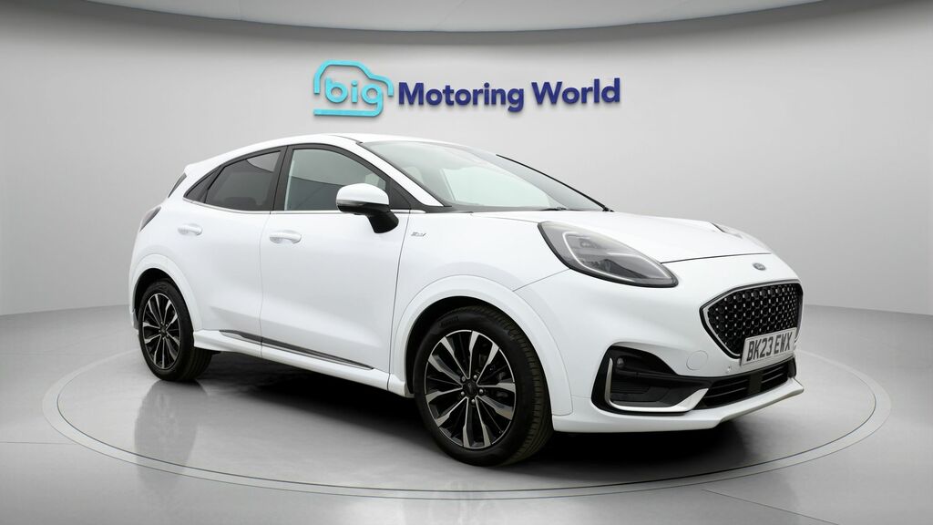 Ford Puma St-line Vignale White