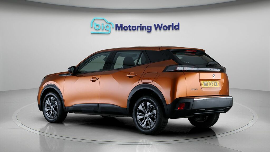 Peugeot 2008 Active Premium MD71PZW Orange #5