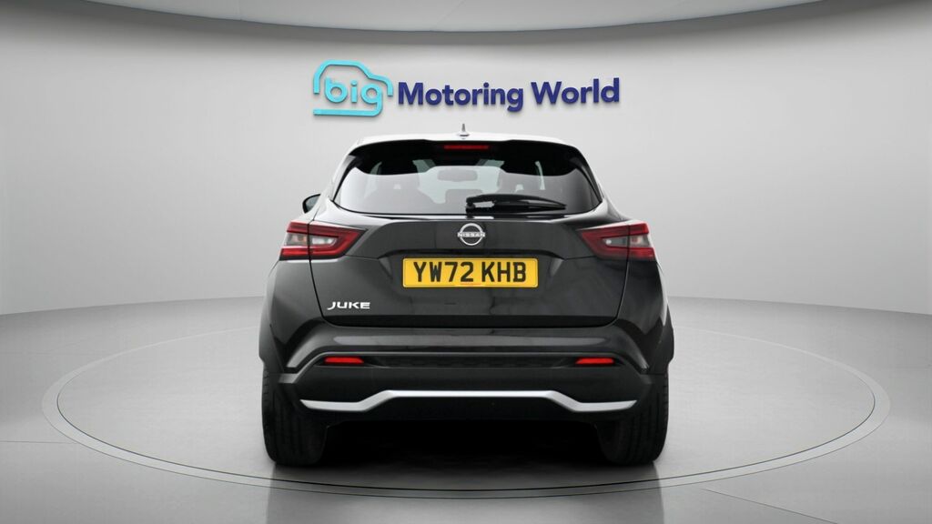 Nissan Juke Tekna YW72KHB Black #6
