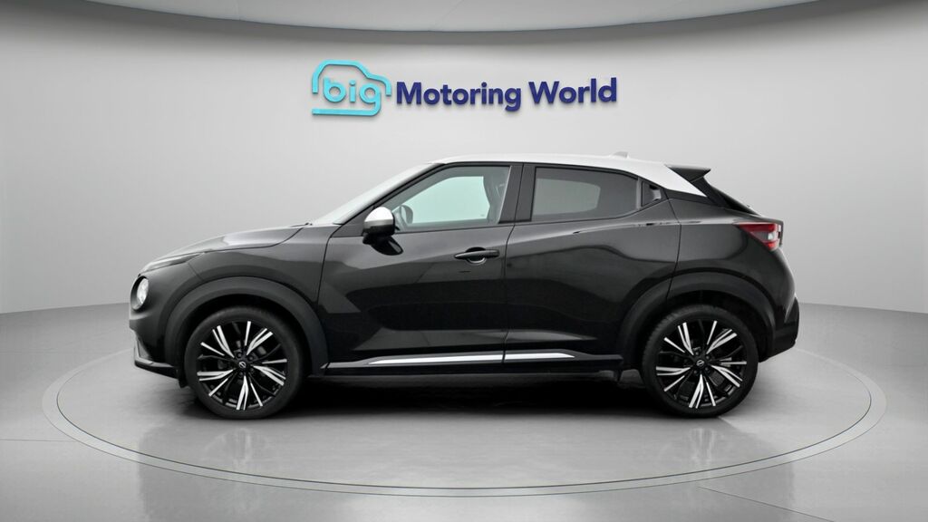 Nissan Juke Tekna YW72KHB Black #4