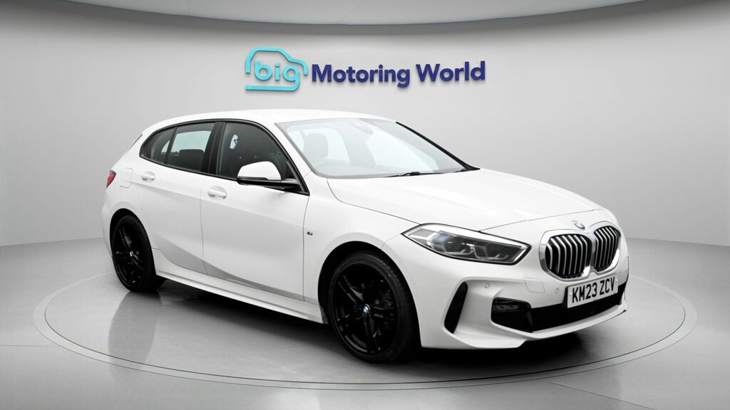 BMW 1 Series M Sport White