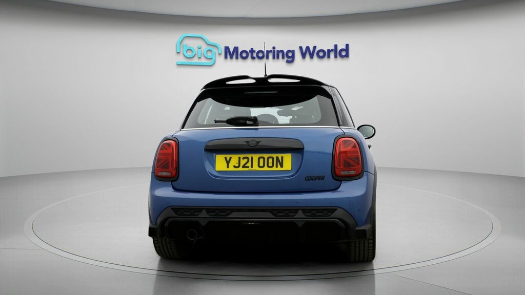 Mini Hatch Cooper Sport YJ21OON Blue #6