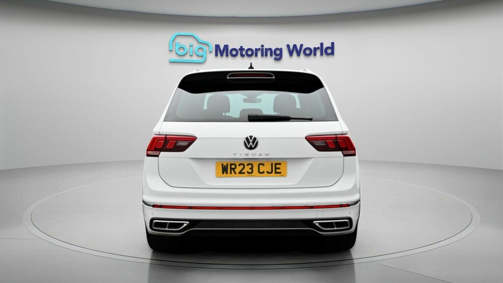 Volkswagen Tiguan R-line WR23CJE White #6