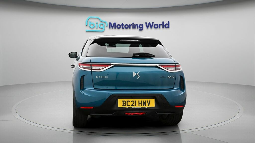 DS DS 3 Crossback Ultra Prestige Blue #6