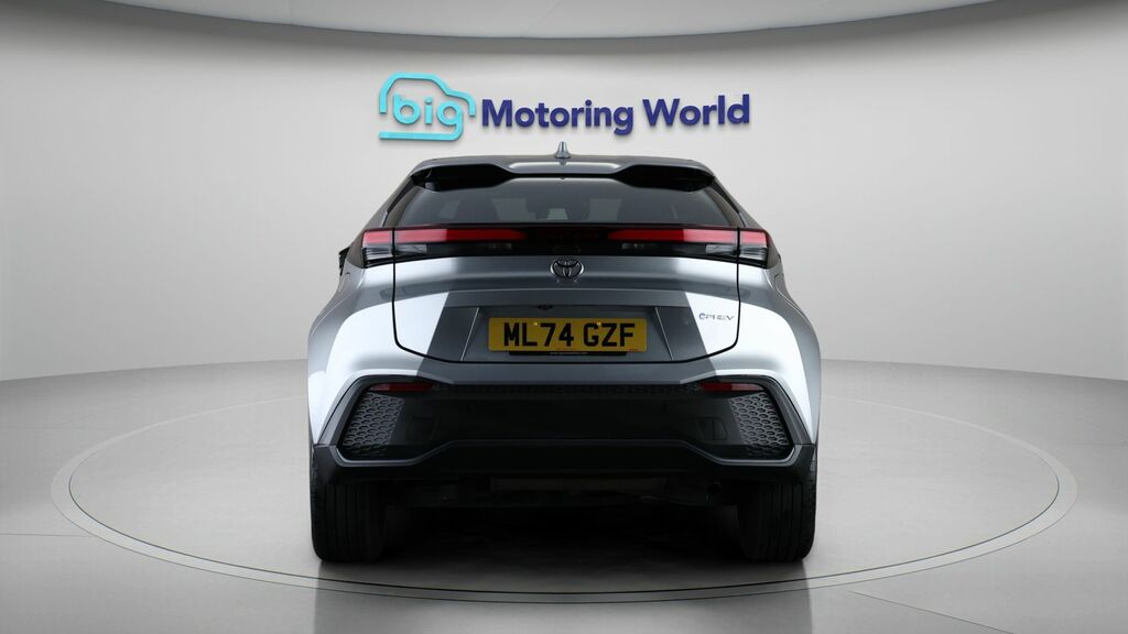 Toyota C-Hr Design ML74GZF Silver #6