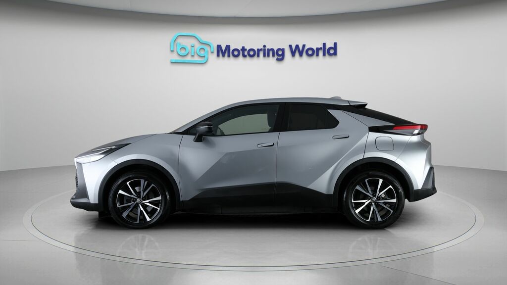 Toyota C-Hr Design ML74GZF Silver #4
