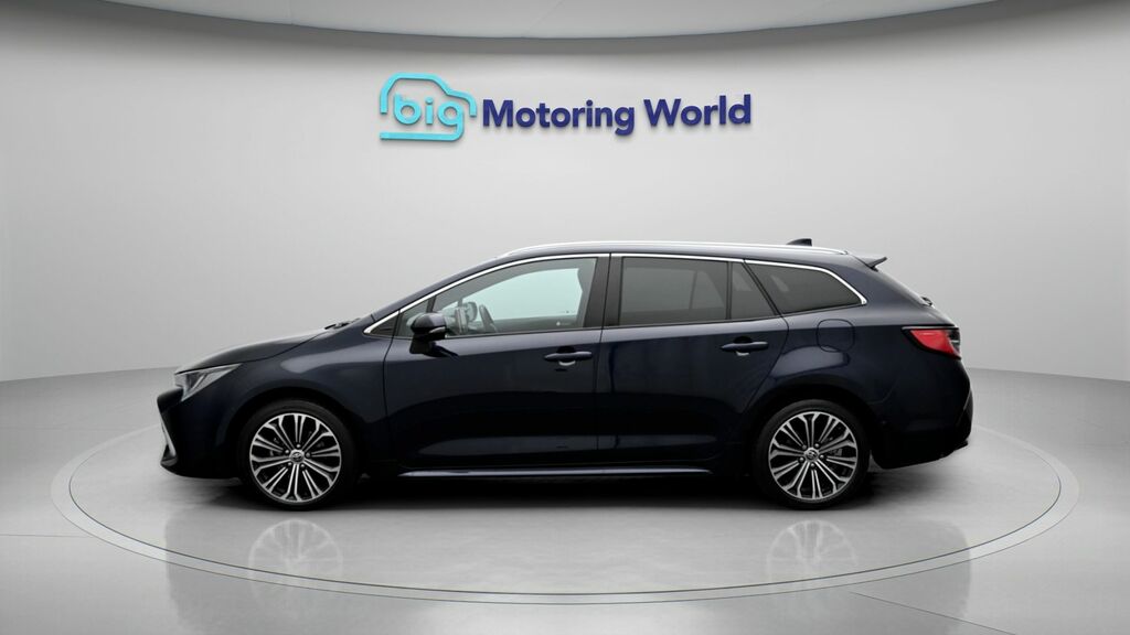Toyota Corolla Excel Blue #4