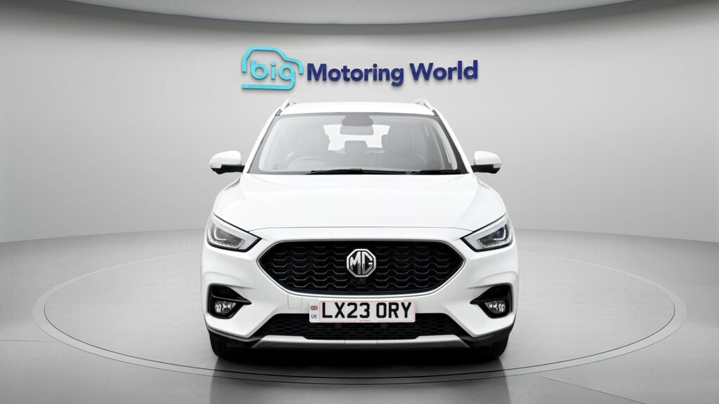 MG ZS Exclusive LX23ORY White #2