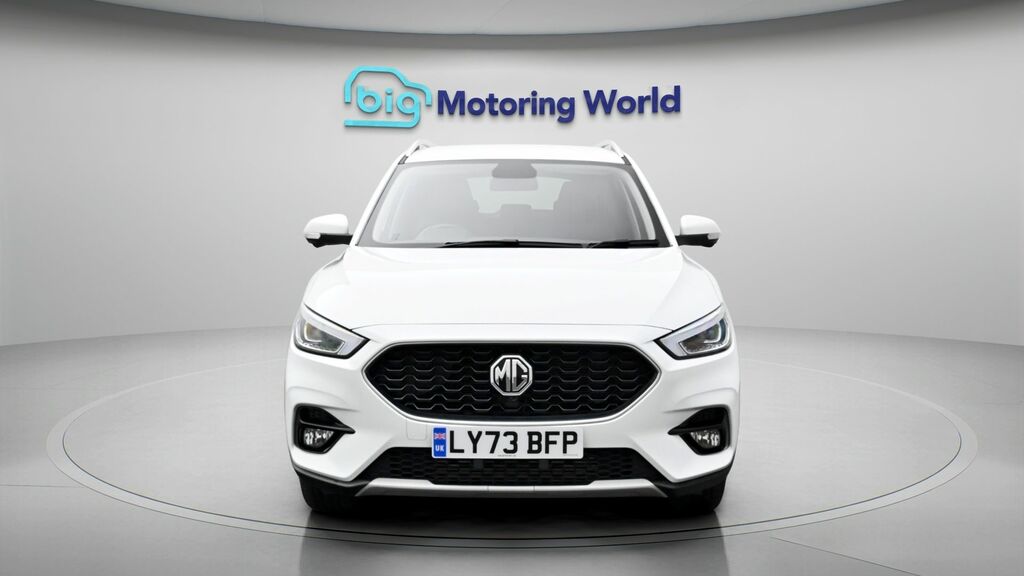 MG ZS Exclusive White #2