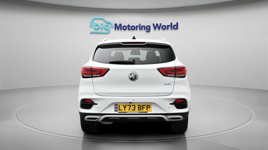 MG ZS Exclusive White #6