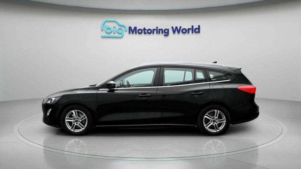 Ford Focus Zetec Black #4