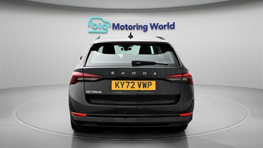 Skoda Octavia Se Technology Black #6
