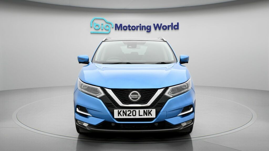 Nissan Qashqai Tekna Blue #2