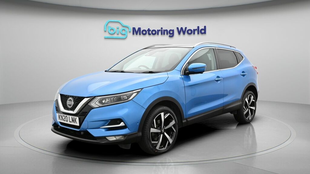 Nissan Qashqai Tekna Blue #3