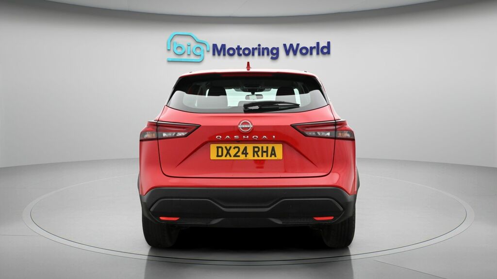 Nissan Qashqai Acenta Premium DX24RHA Red #6