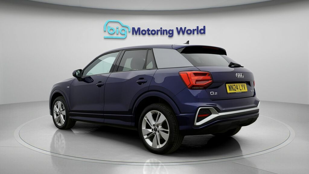 Audi Q2 S Line WN24LYV Blue #5
