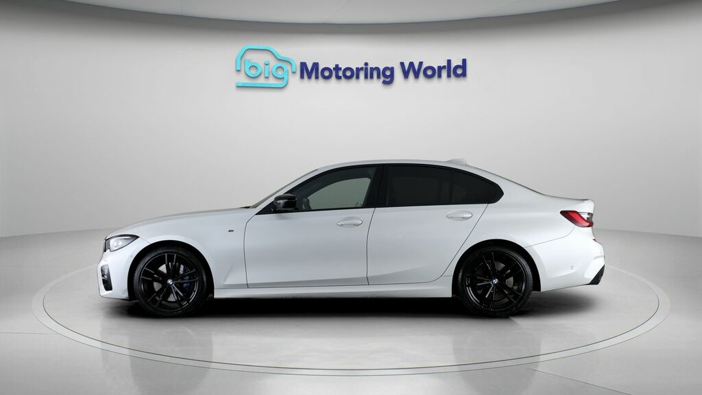 BMW 3 Series M Sport GF22ZFG White #4