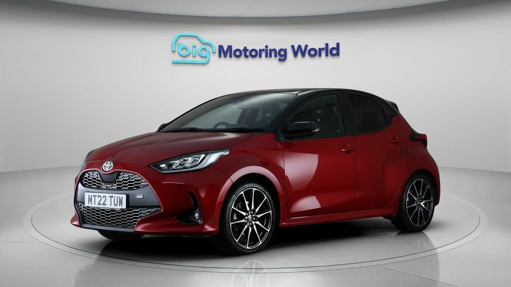 Toyota Yaris Gr Sport MT22TUW Red #3