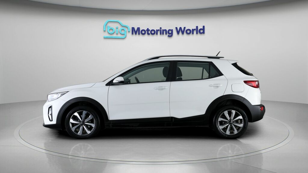 Kia Stonic 2 AV71DSE White #4