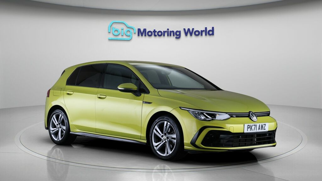 Volkswagen Golf R-line Yellow