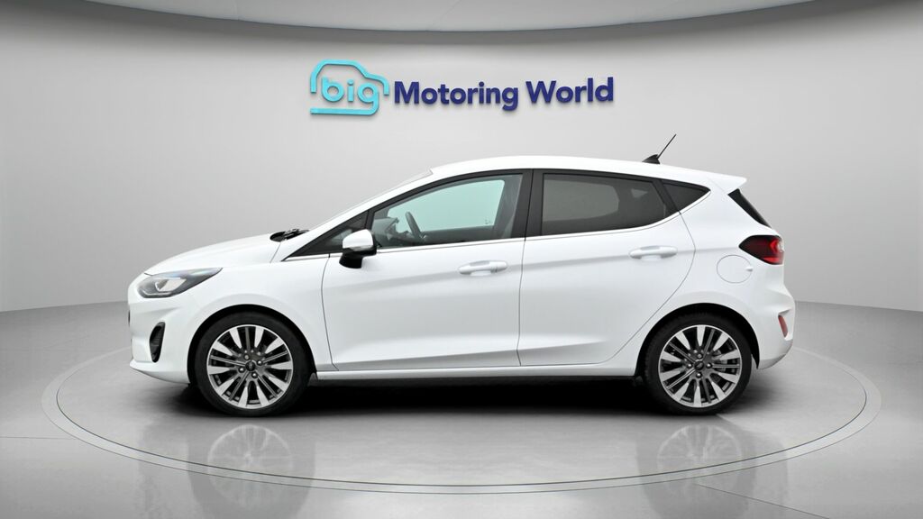 Ford Fiesta Titanium X EF72VZE White #4