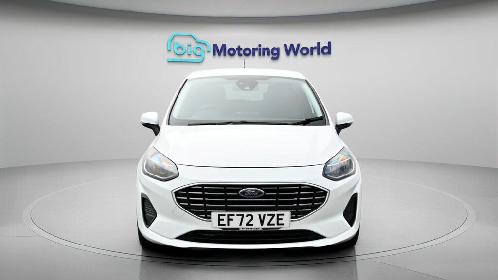 Ford Fiesta Titanium X EF72VZE White #2