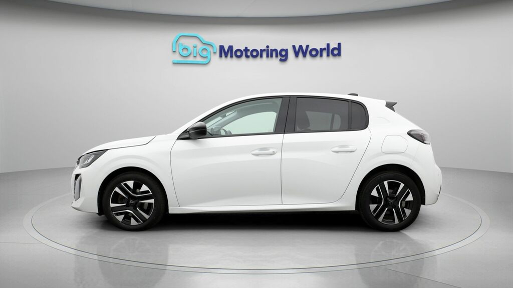 Peugeot 208 Allure ME73VPA White #4