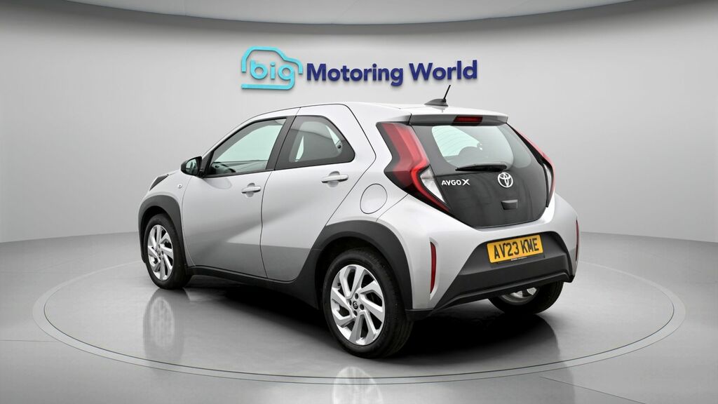Toyota Aygo X Pure Silver #5