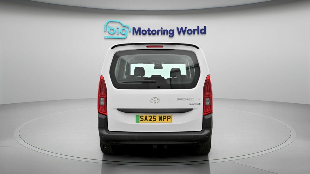 Toyota Proace City Icon SA25WPP White #6