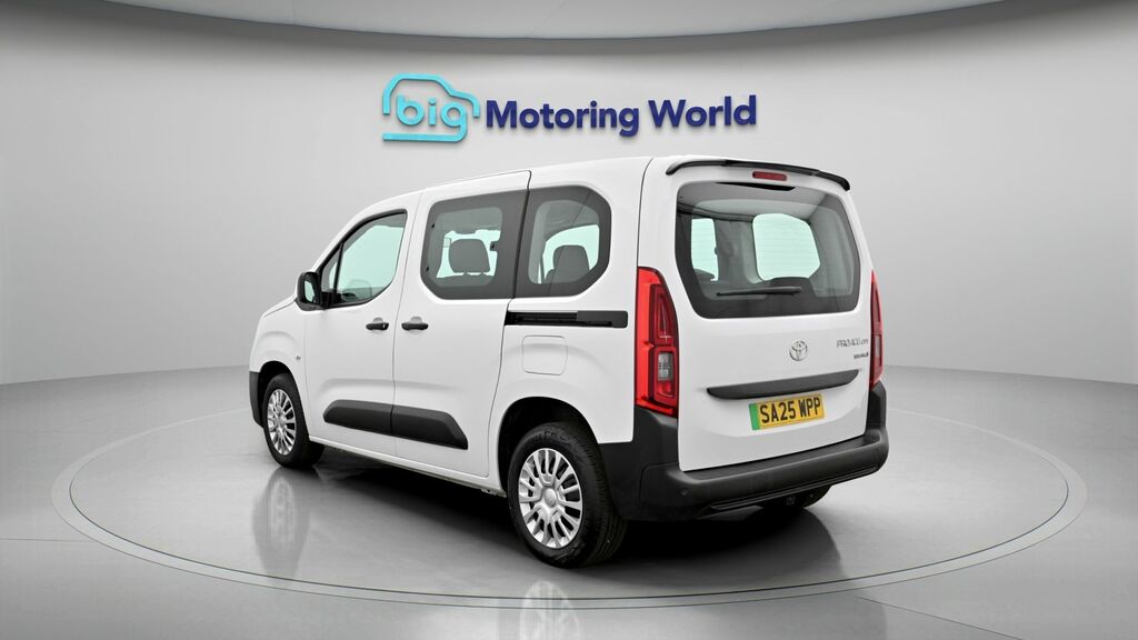 Toyota Proace City Icon SA25WPP White #5
