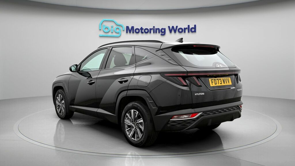 Hyundai Tucson Se Connect Black #5