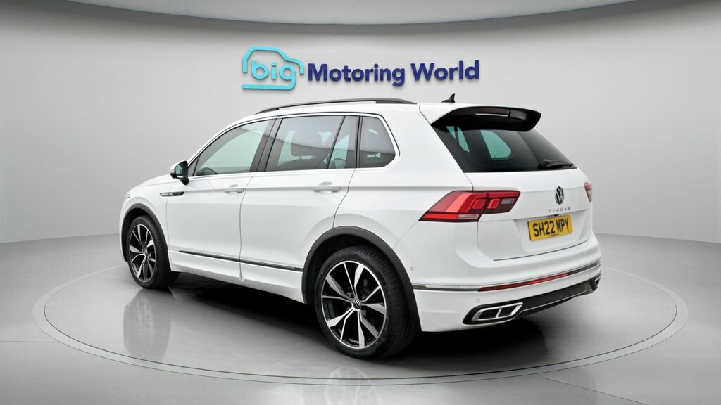 Volkswagen Tiguan R-line SH22MPY White #5
