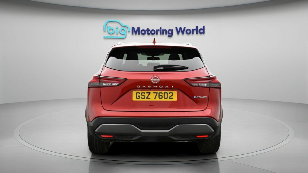 Nissan Qashqai Tekna GSZ7602 Red #6