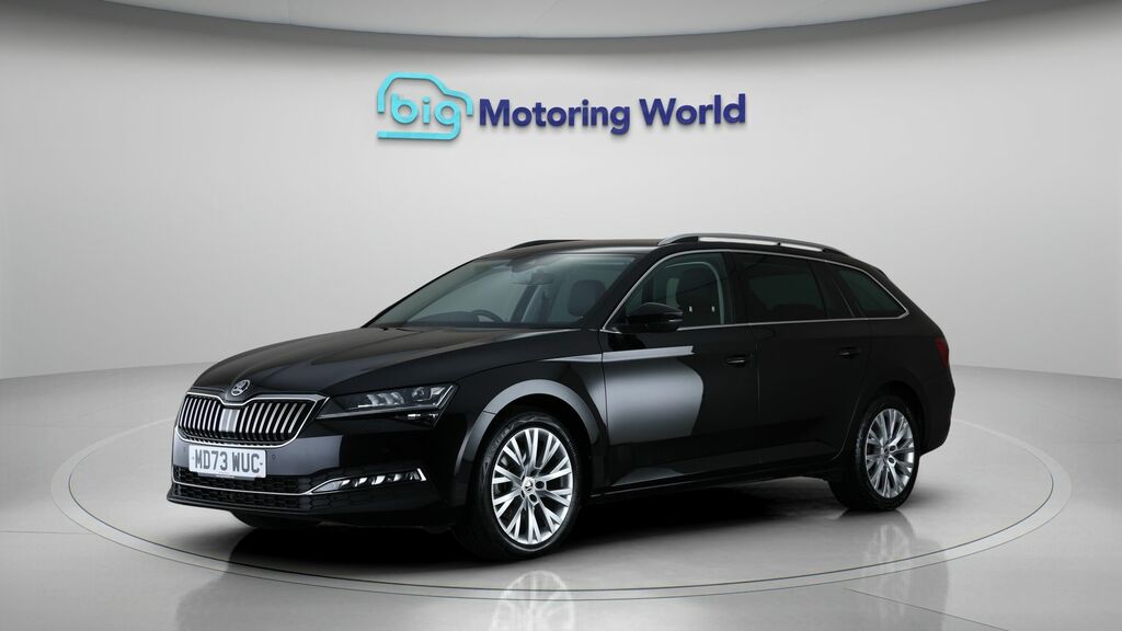 Skoda Superb Se L Black #3