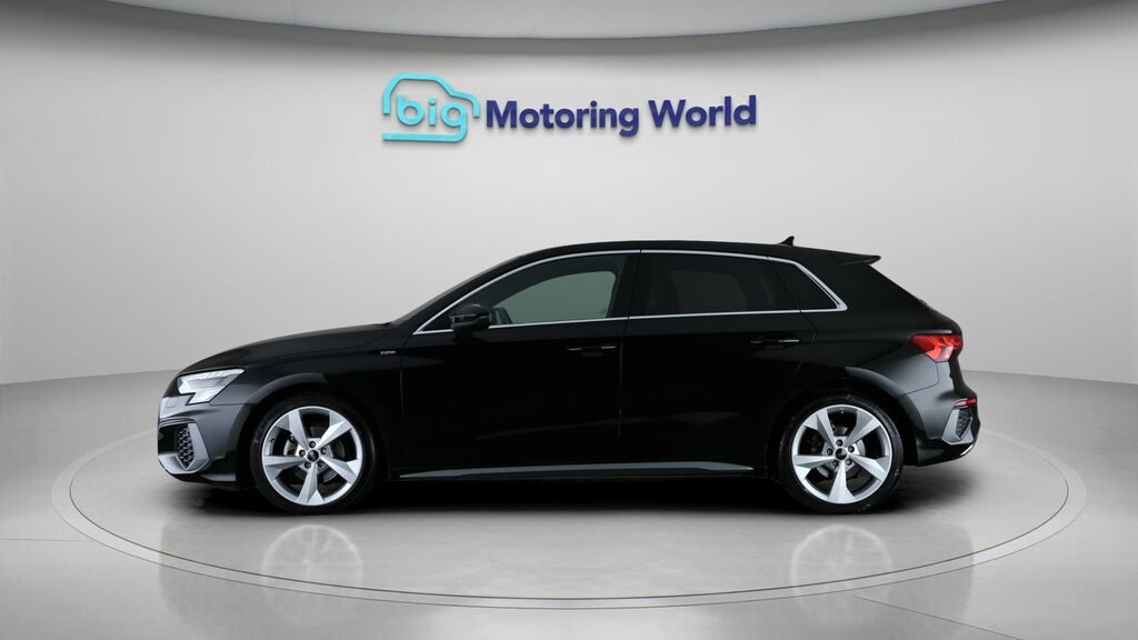 Audi A3 S Line VE72KLZ Black #4