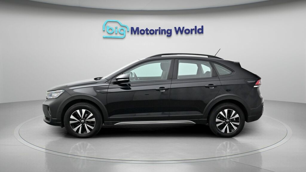 Volkswagen Taigo Life Black #4