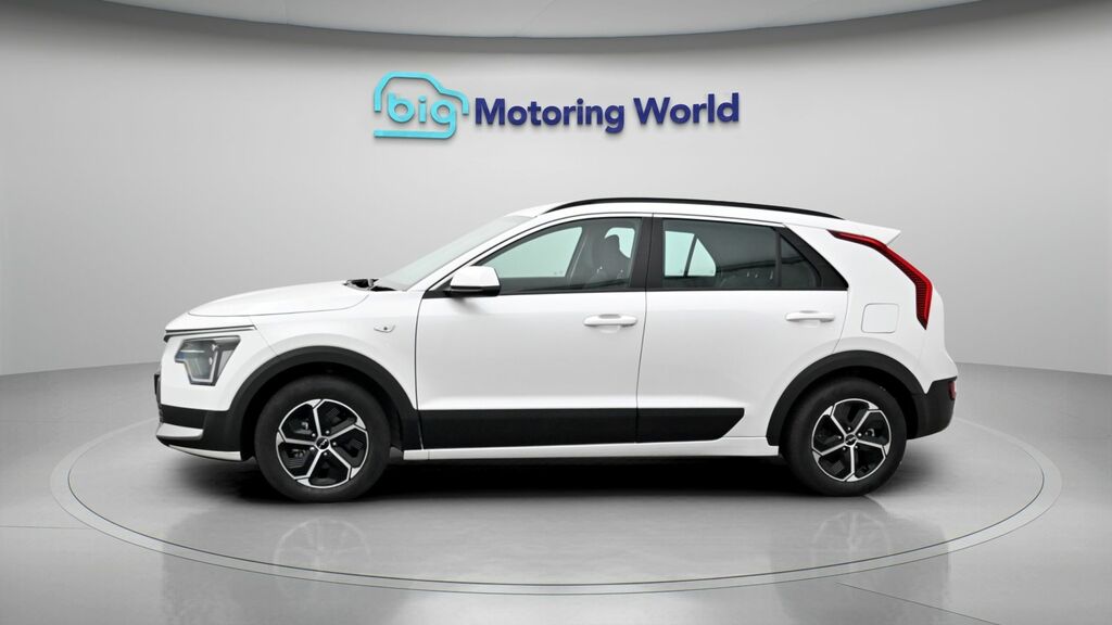 Kia Niro 2 White #4