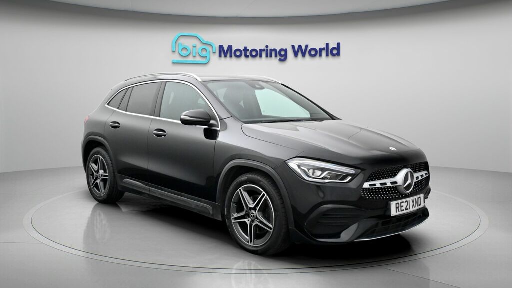 Mercedes-Benz GLA Class Amg Line Black