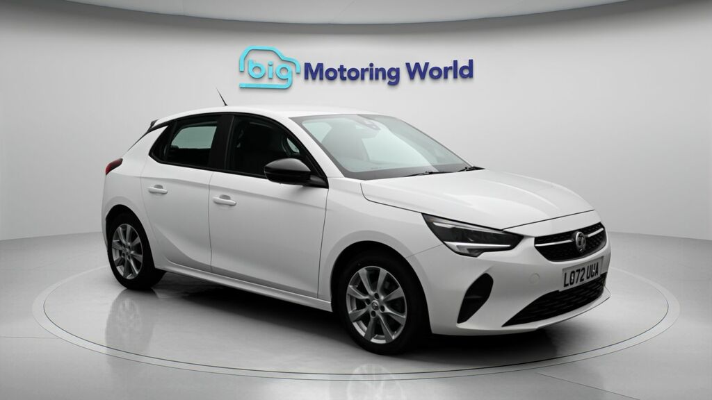 Vauxhall Corsa Design LO72UUA White