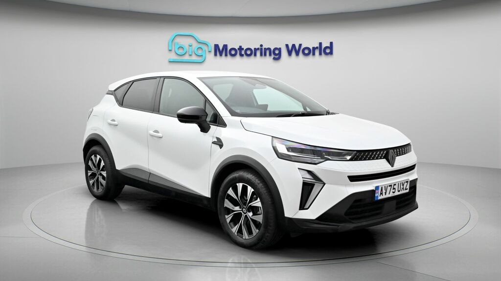 Renault Captur Evolution White