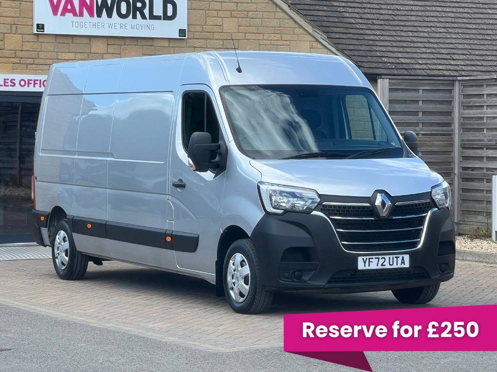 Renault Master Lm35 Dci 135 Business Plus Lwb Medium Roof Fwd 22 Grey