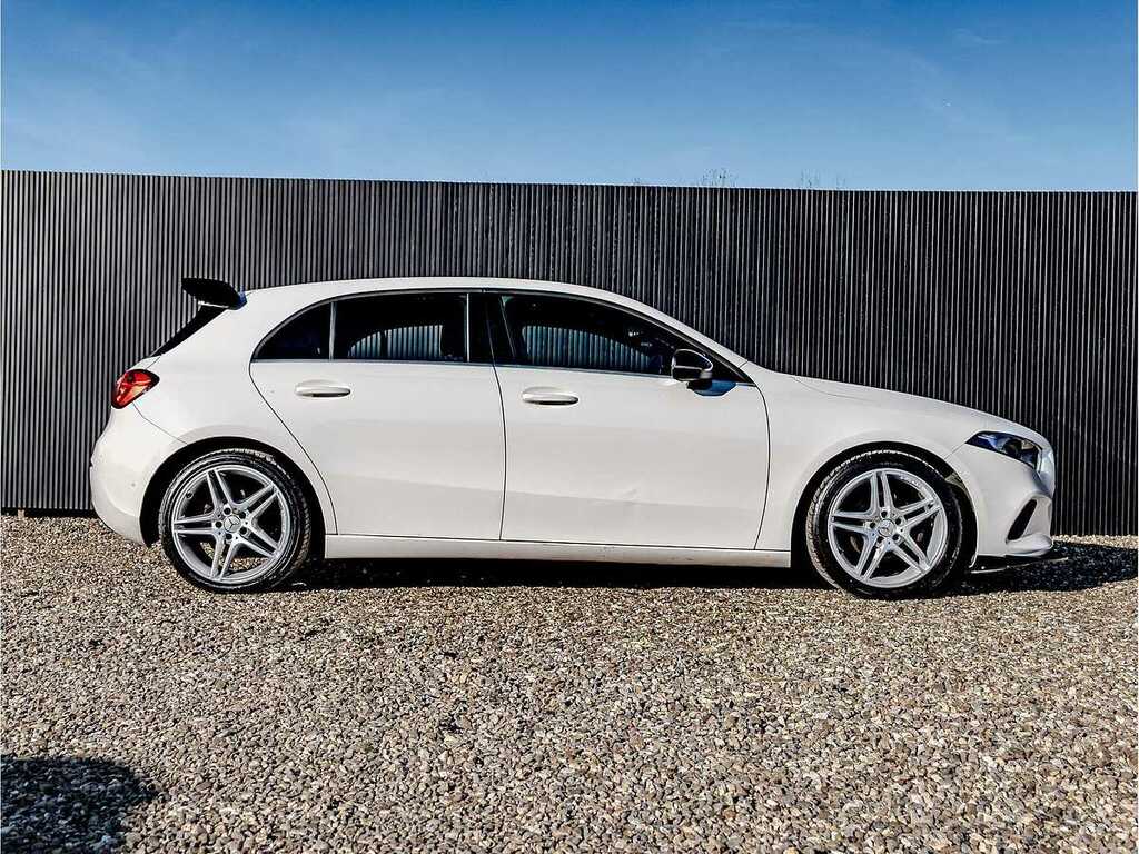 Mercedes-Benz A Class 180 Se GJ19XEK White #4