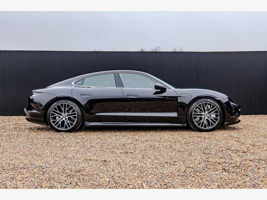 Porsche Taycan Turbo Black #4