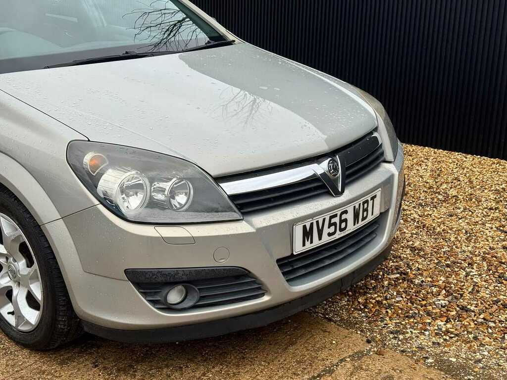 Vauxhall Astra Sxi Twinport Silver #5