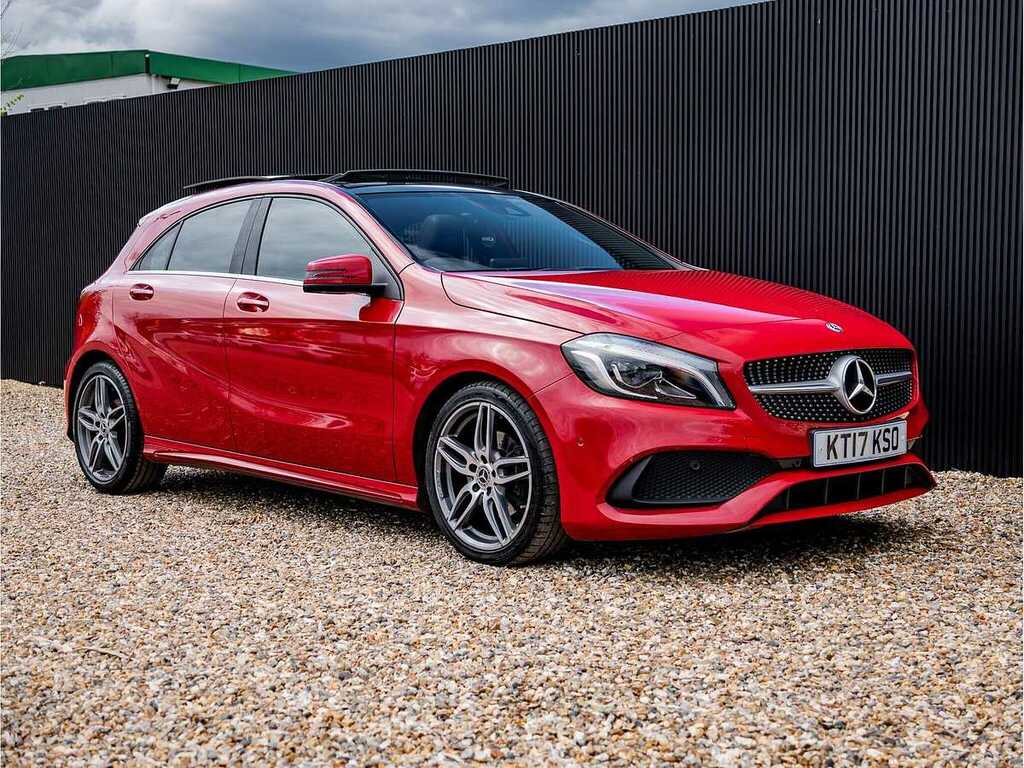 Mercedes-Benz A Class 200 D Amg Line Premium A Red